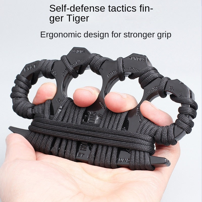 Finger Knuckle Self-Defense Tool Weapon Ring Hand Clip Fist Clip