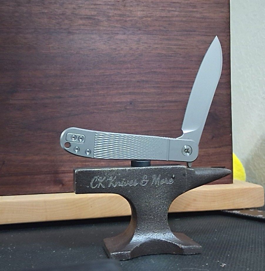 Dreamtech Framelock Gray Titanium Folding D2 Steel Pocket Knife